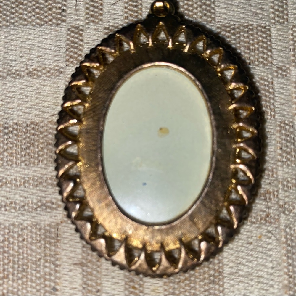 Vintage Translucent Clear Oval Pink Rose Pendant Sarah Coventry "Rose Marie" - Picture 3 of 3